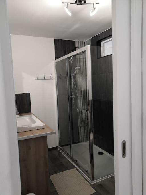 Appartement Les Arcades, T2 En Hypercentre à La Rochelle  Extérieur photo