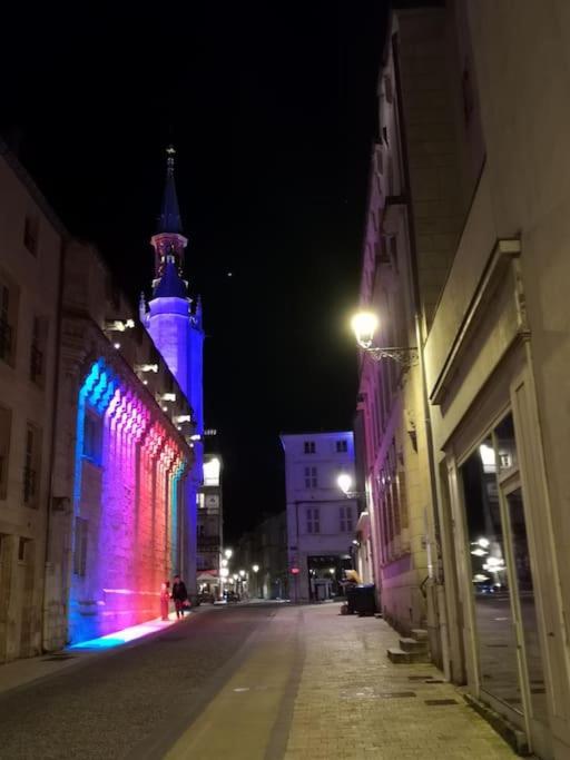 Appartement Les Arcades, T2 En Hypercentre à La Rochelle  Extérieur photo