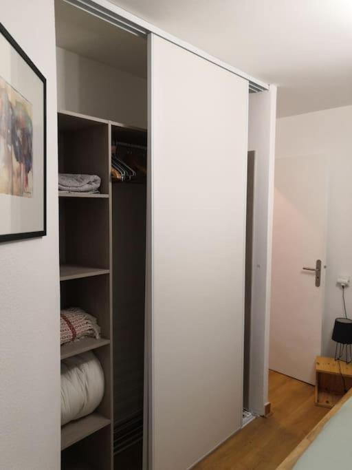 Appartement Les Arcades, T2 En Hypercentre à La Rochelle  Extérieur photo