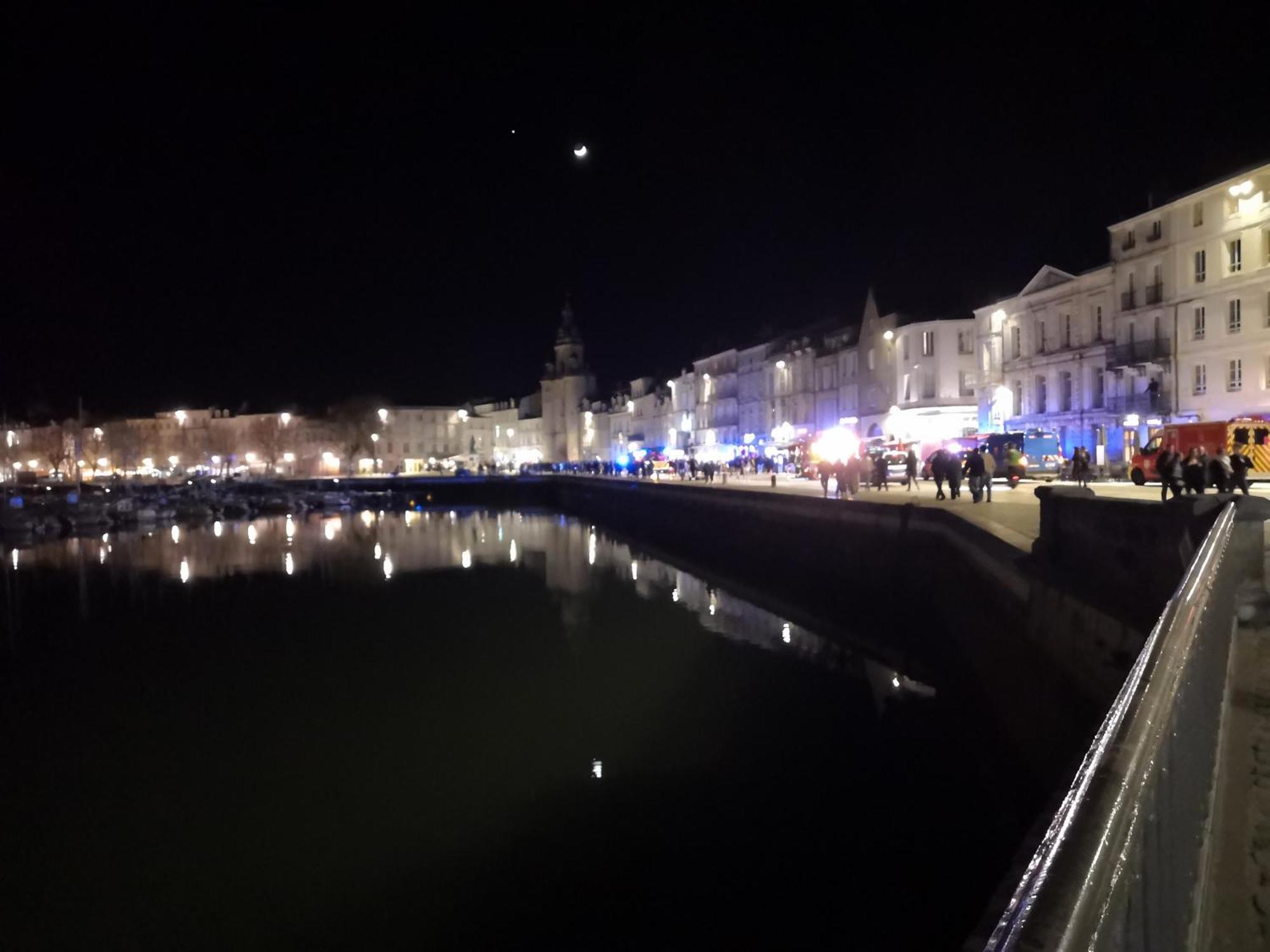 Appartement Les Arcades, T2 En Hypercentre à La Rochelle  Extérieur photo